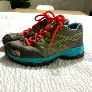 Girls North Face trail shoe